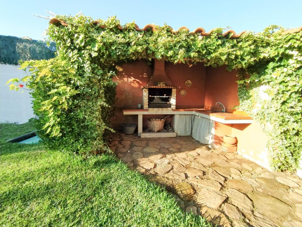 Casa da Glicia, una casa con piscina privada, para disfrutar y relajarse Goyan Bagian luar foto