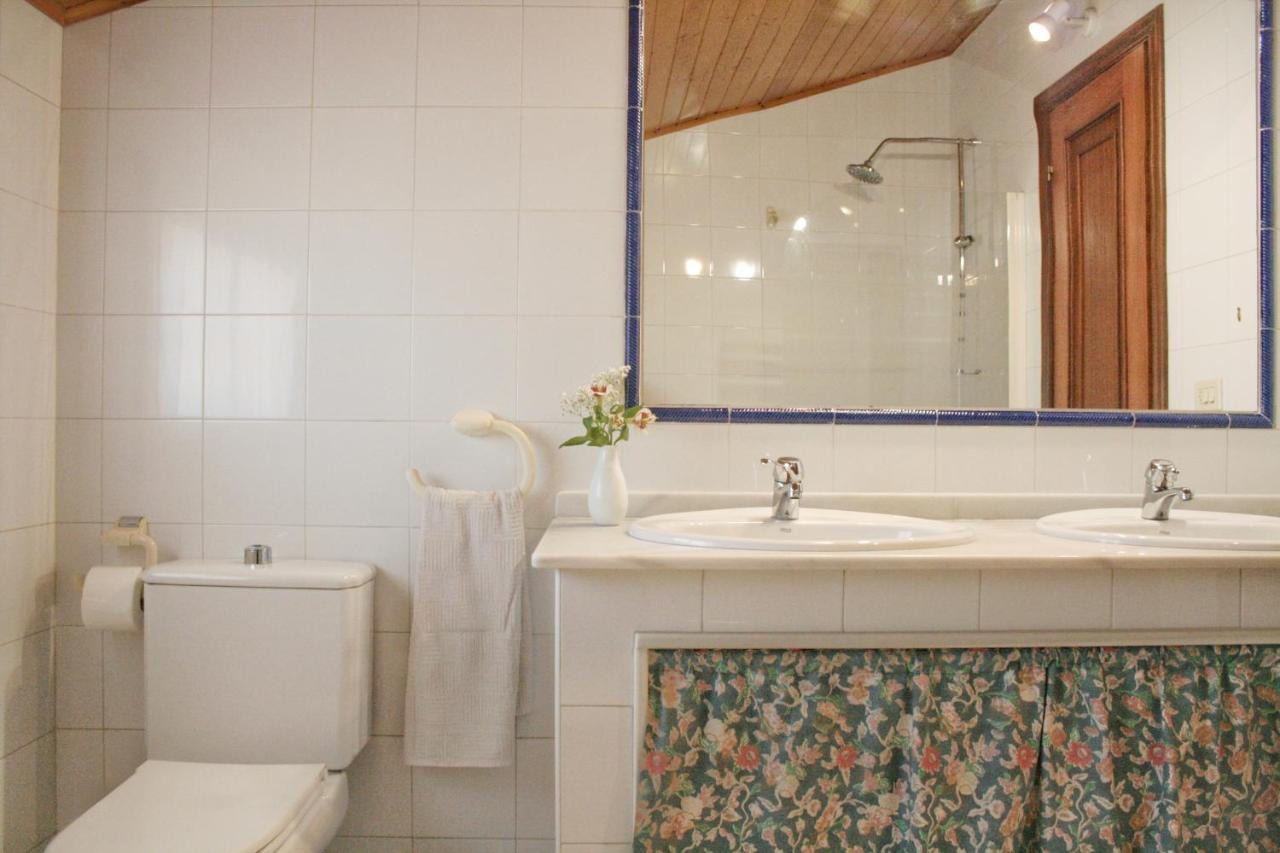 Casa da Glicia, una casa con piscina privada, para disfrutar y relajarse Goyan Bagian luar foto